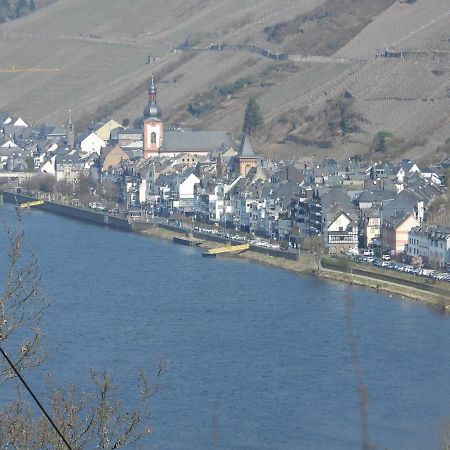 Ferienwohnung "Off Born" Familie Bremm Zell an der Mosel Zewnętrze zdjęcie