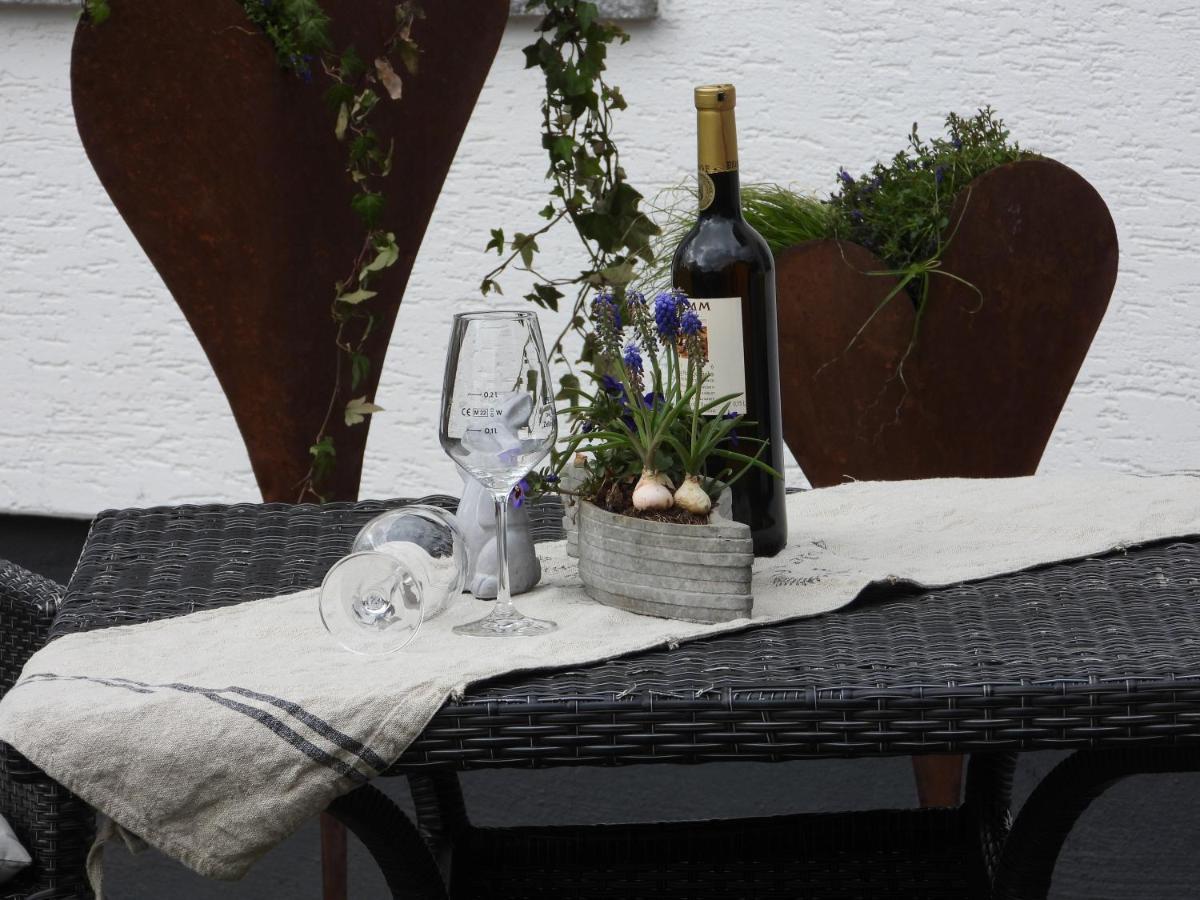 Ferienwohnung "Off Born" Familie Bremm Zell an der Mosel Zewnętrze zdjęcie